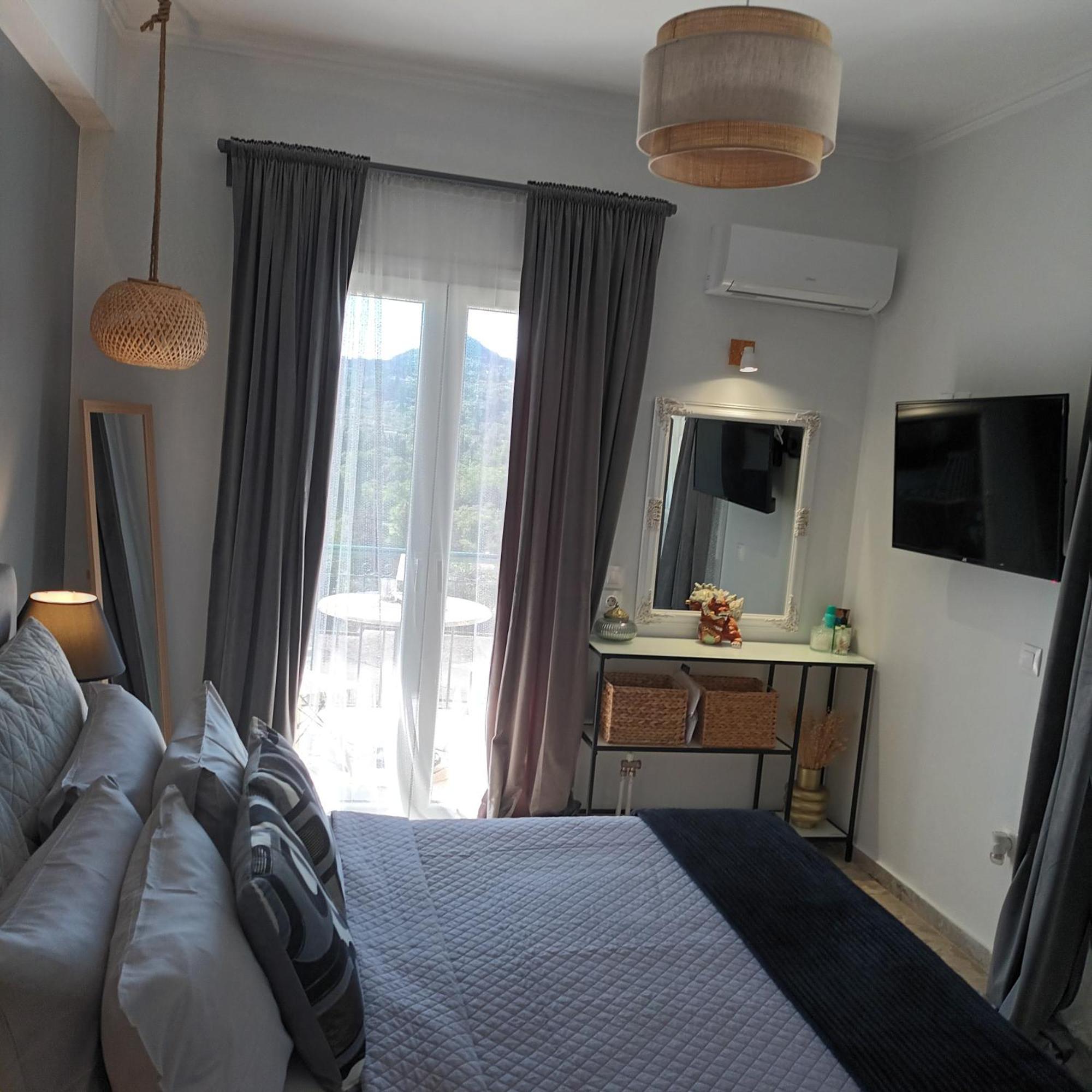 La Piccola Montagna Apartment Kynopiastai Ngoại thất bức ảnh